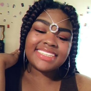 Meet your Posher, Kya